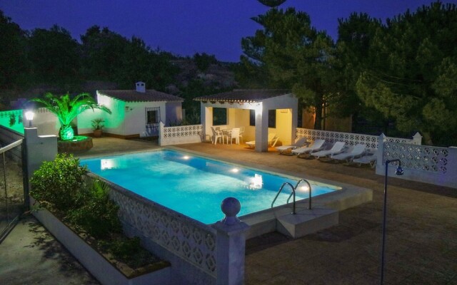 Finca Alhambra - spacious and characterful property in Benissa