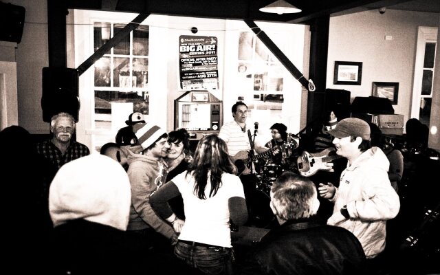 The Brown Pub