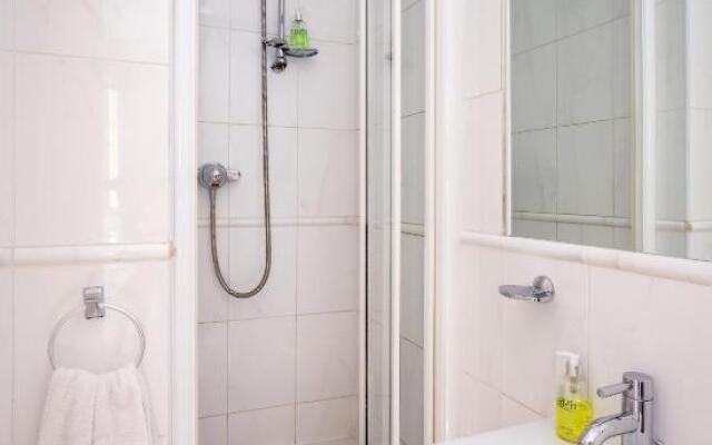 Crossways Guest House Cheltenham