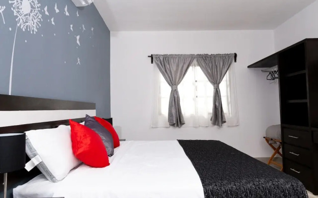 Santa Fe Studios and Suites by the Spot