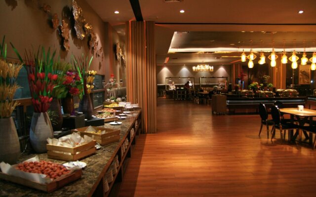 Le Srivaree Suvarnabhumi Airport Hotel
