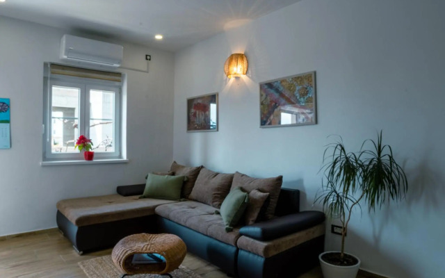 Deluxe Apartments "Nona Fa"