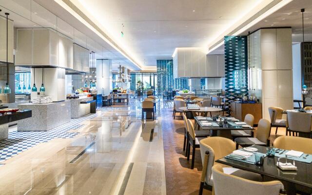 Crowne Plaza Shenzhen World Exhibition and Convention Center by IHG