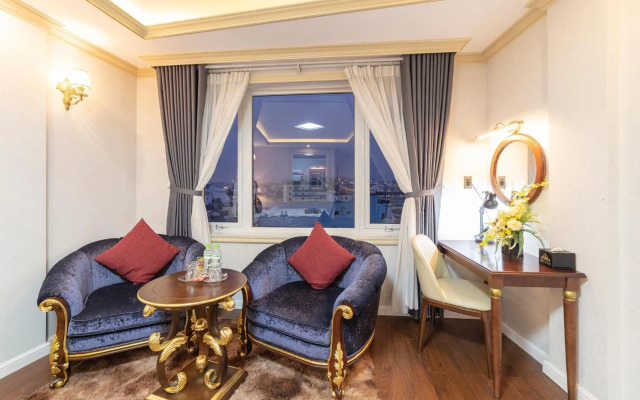 Queen T&T Dalat Hotel