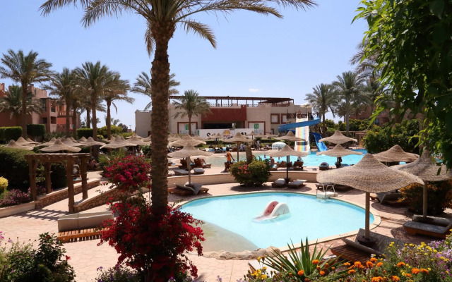 Rehana Sharm Resort - Aqua Park & Spa - Families & Couples Only