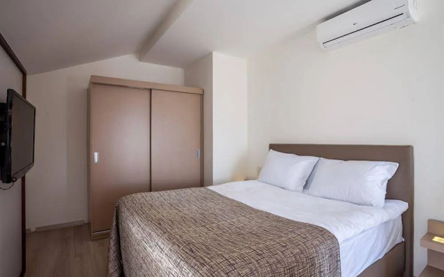 Plus Hotel Cihangir SUITES