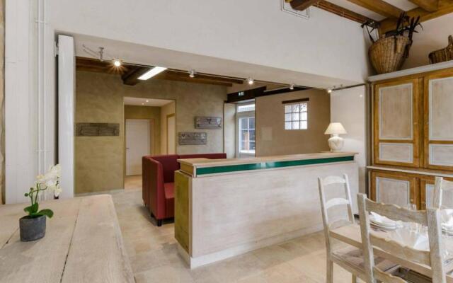 Gîte Balnot-sur-Laignes, 7 pièces, 15 personnes - FR-1-543-188