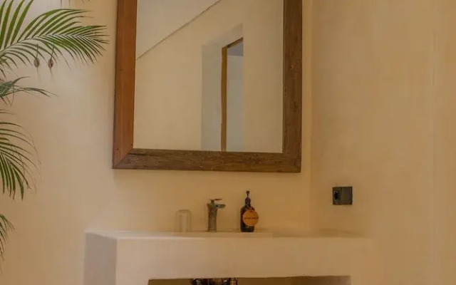 Lulu's Wellness Villas
