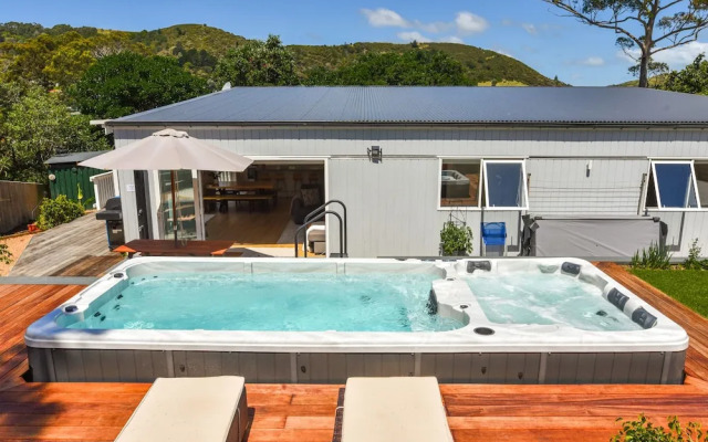 La Maison Soleil with heated Swim Spa