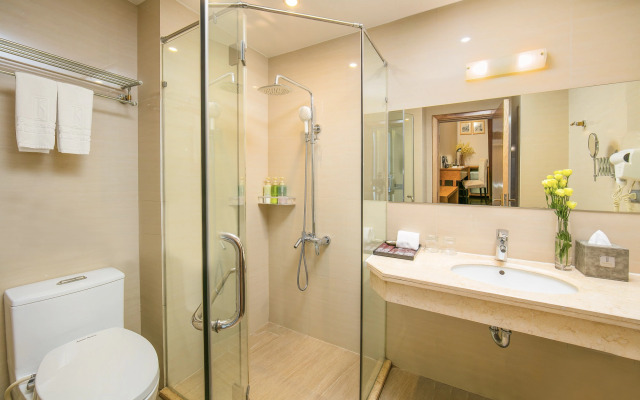 Parkside Sunline Hotel