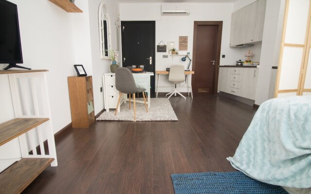 Rustic Chic Studio Downtown by La Recepcion