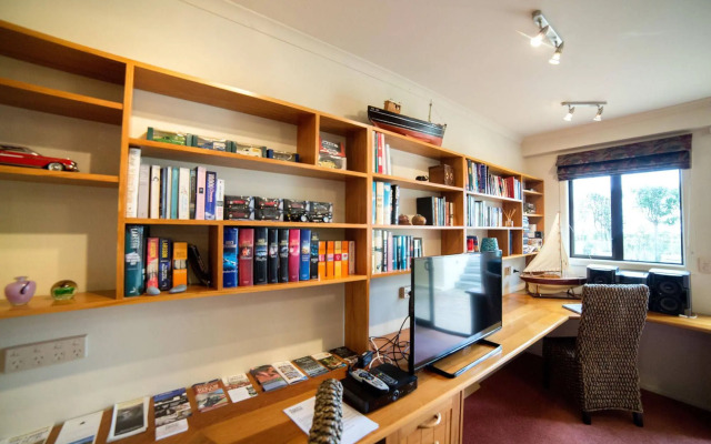 Oamaru House Bed and Breakfast
