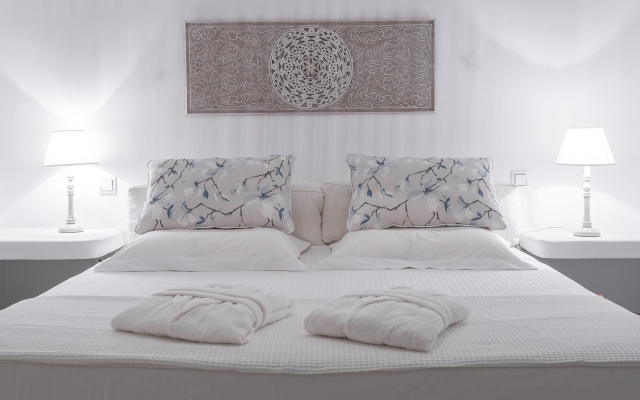 Eden View Suites & Villas