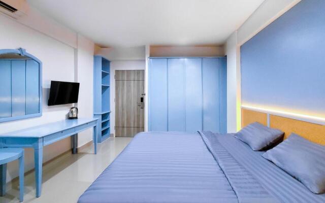 Chateau Hotel & Apartments