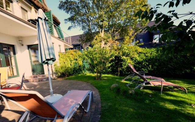 Ferienhaus Strandhafer in Gross Zicker Halbinsel Moenchgut