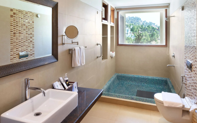 Suryavilas Luxury Resort & Spa