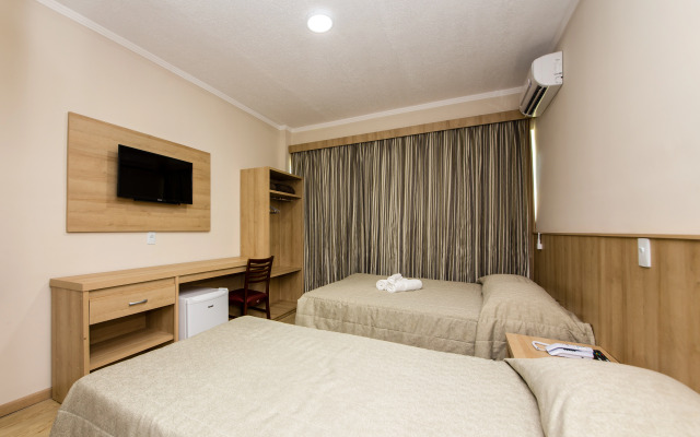 Hotel Dan Inn Campos do Jordão