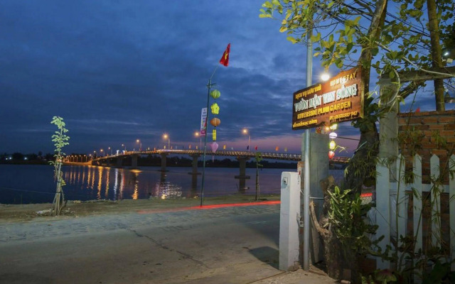 Riverside Plum Garden Homestay