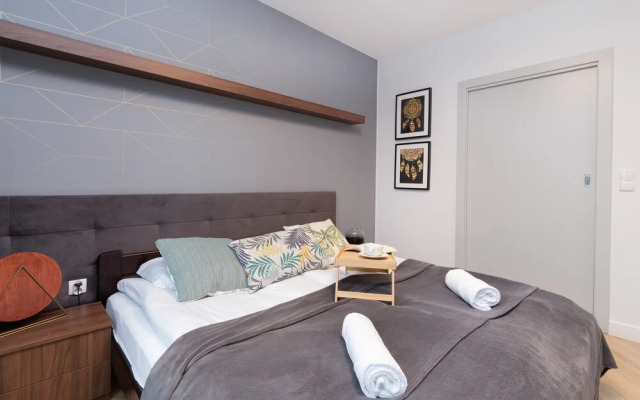 Business Flat Oliva by Renters Prestige