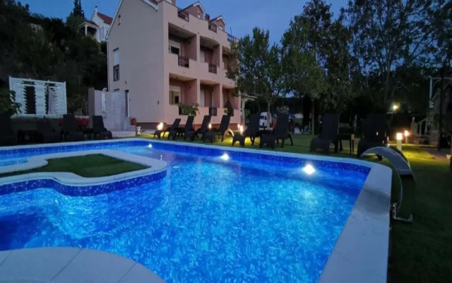 Apartments Villa Subic - One Bedroom Apartment With Balcony A1