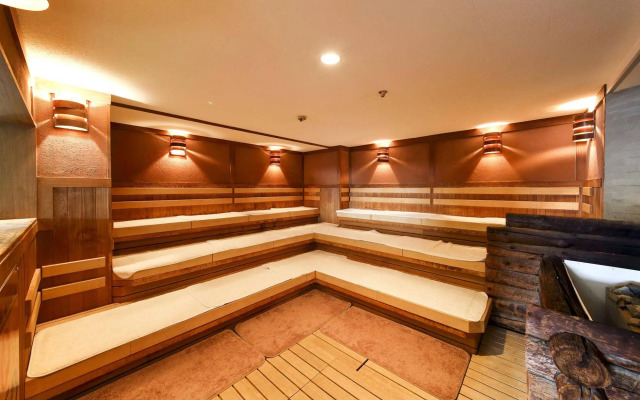 Sauna & Capsule Hotel Rumor Plaza (Male Only) - Sky Open-air bath