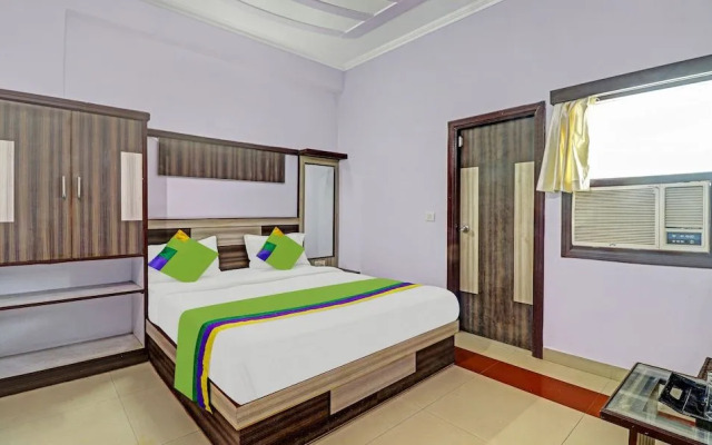 Treebo Trend Hotel Golden Bird