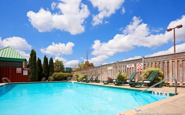 Holiday Inn Mississauga Toronto West by IHG