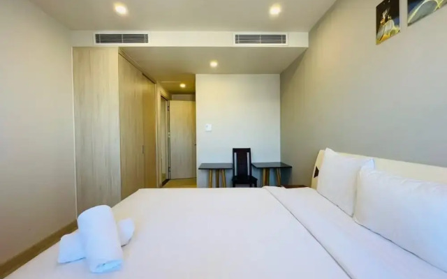 Gold Coast Apartment