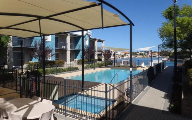 C Mandurah