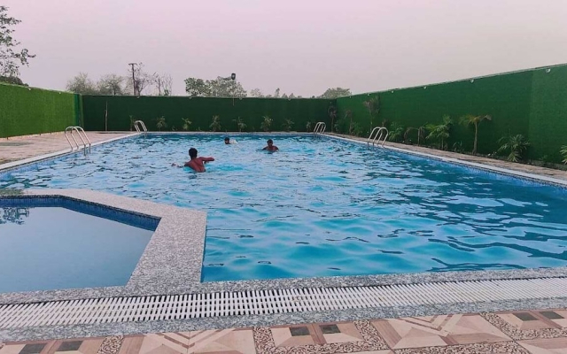 Shiva Palace by Golden Leaf Hotels