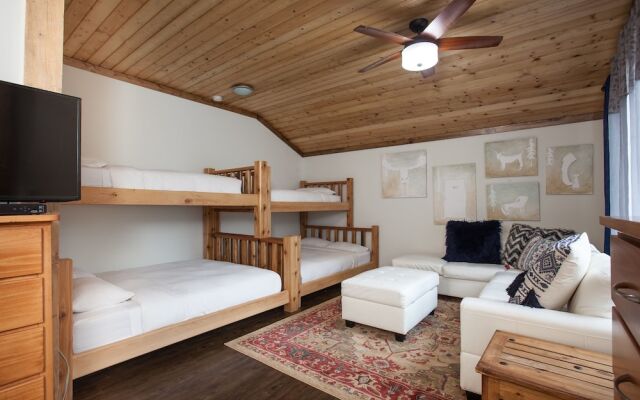 Base Camp Guest House
