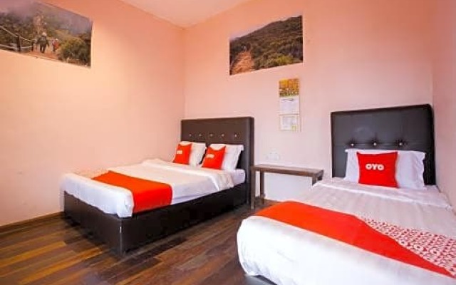 OYO 90111 Happy Garden