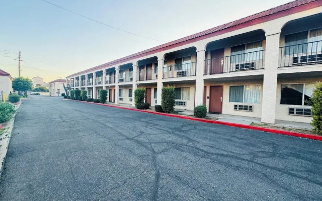 Casa Blanca Hotel & Suites Azusa