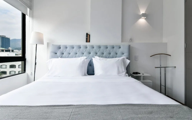 Otono 518 by Wynwood House