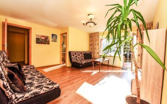 NeriesApartment No.3 with Terrace In Centrum