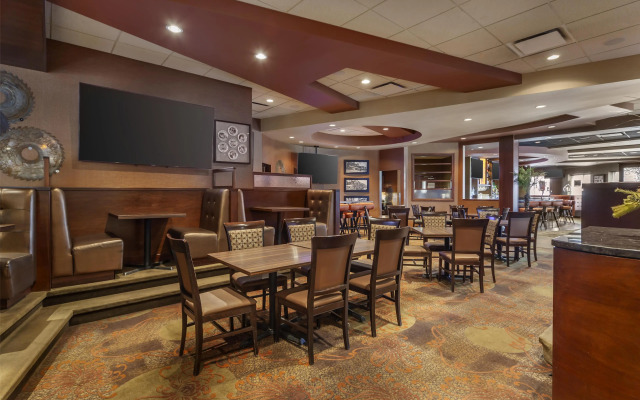 Best Western Cold Lake Inn