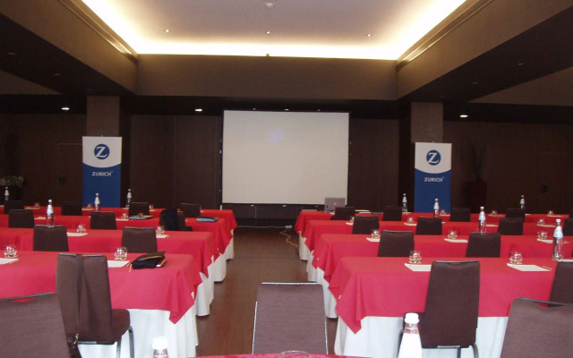 H2otel Congress & Medical Spa