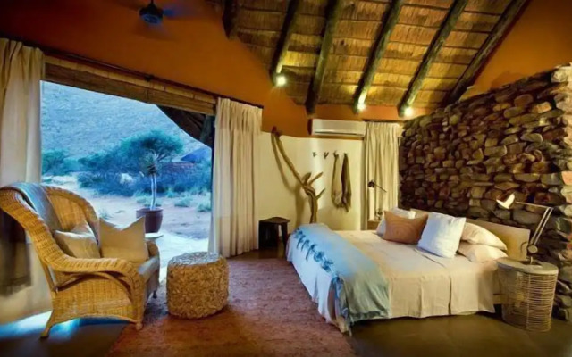 The Motse - Tswalu Kalahari Luxury Private Game Reserve