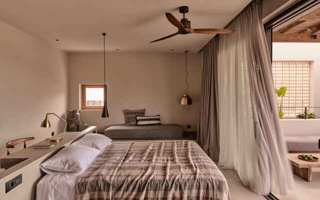 Theros All Suite Hotel - Adults Only