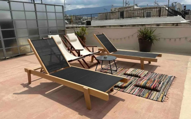 200mbps Wifi - Penthouse With Acropolis View