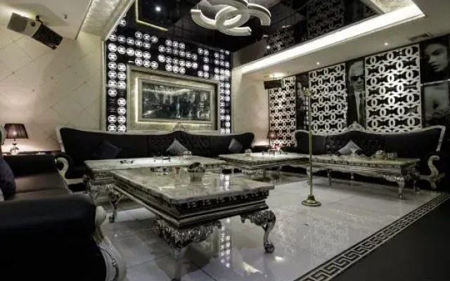 Rich Forex Hotel