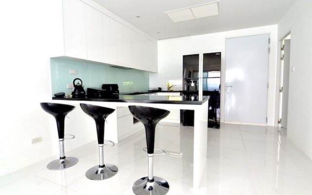 Luxury Apartment Unique Residences