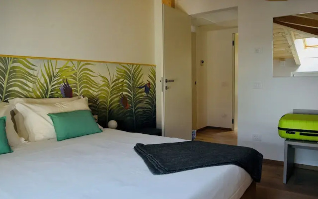 Nine Rooms Shared