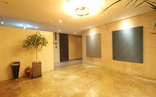 Changwon Jinhae Yongwon Hotel VIN