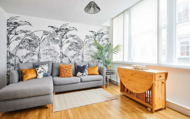 Host Stay Apartment 007