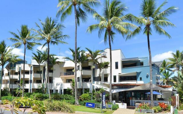 The Peninsula Apartments