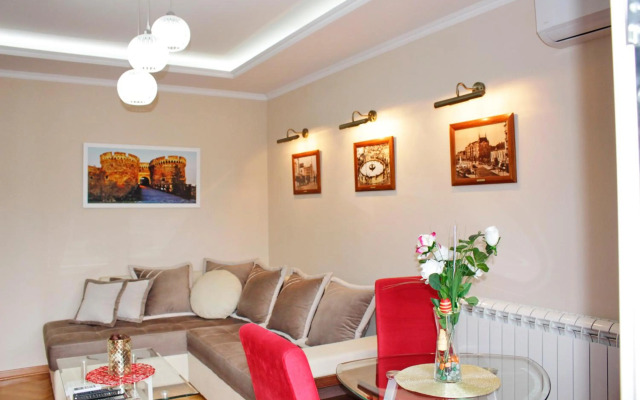 Kristi Lux Apartment