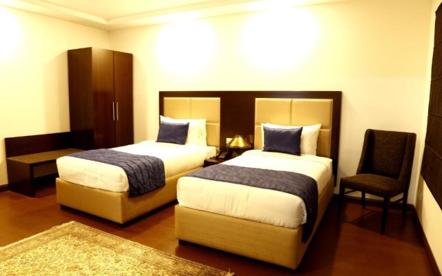 Hotel Africa Avenue Anand Lok