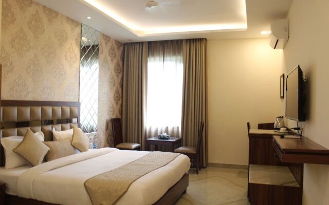 Royal Residence Cyber City