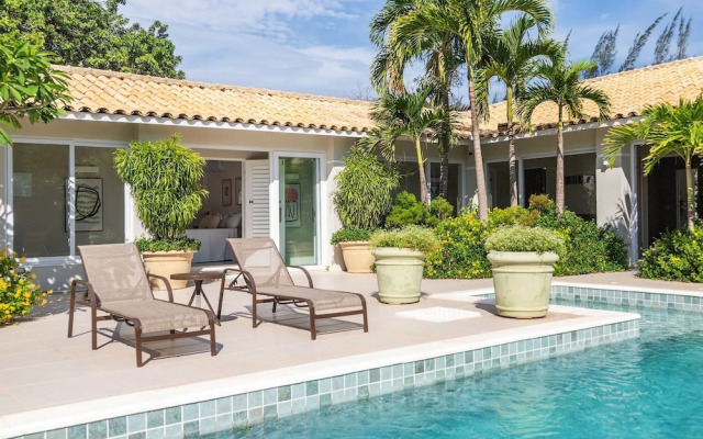 Bz76 casa 3 suítes e piscina privativa